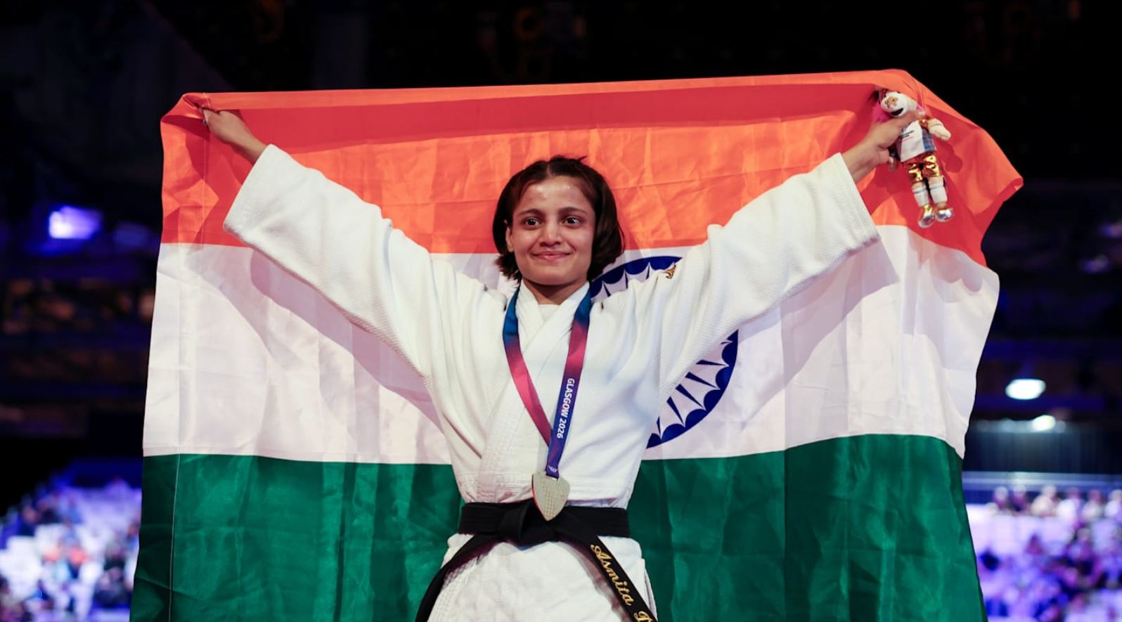 How a Tripura Girl Fulfilled Her Late Father's Dream with Commonwealth Games Gold | Wikiunfold